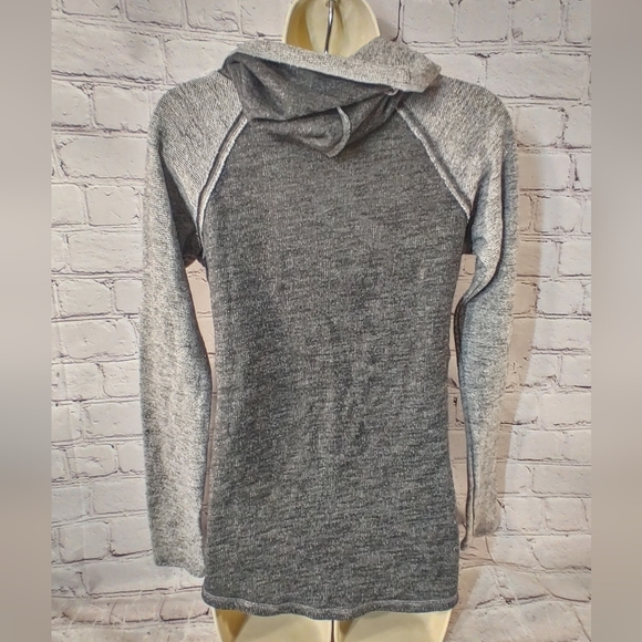 Kuhl Nova Wool Blend Cowl Neck Sweater Small Grey Two Tone - Picture 2 of 12